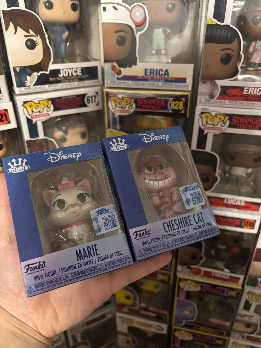 Funko Disney Minis-pick one - Picture 3 of 3